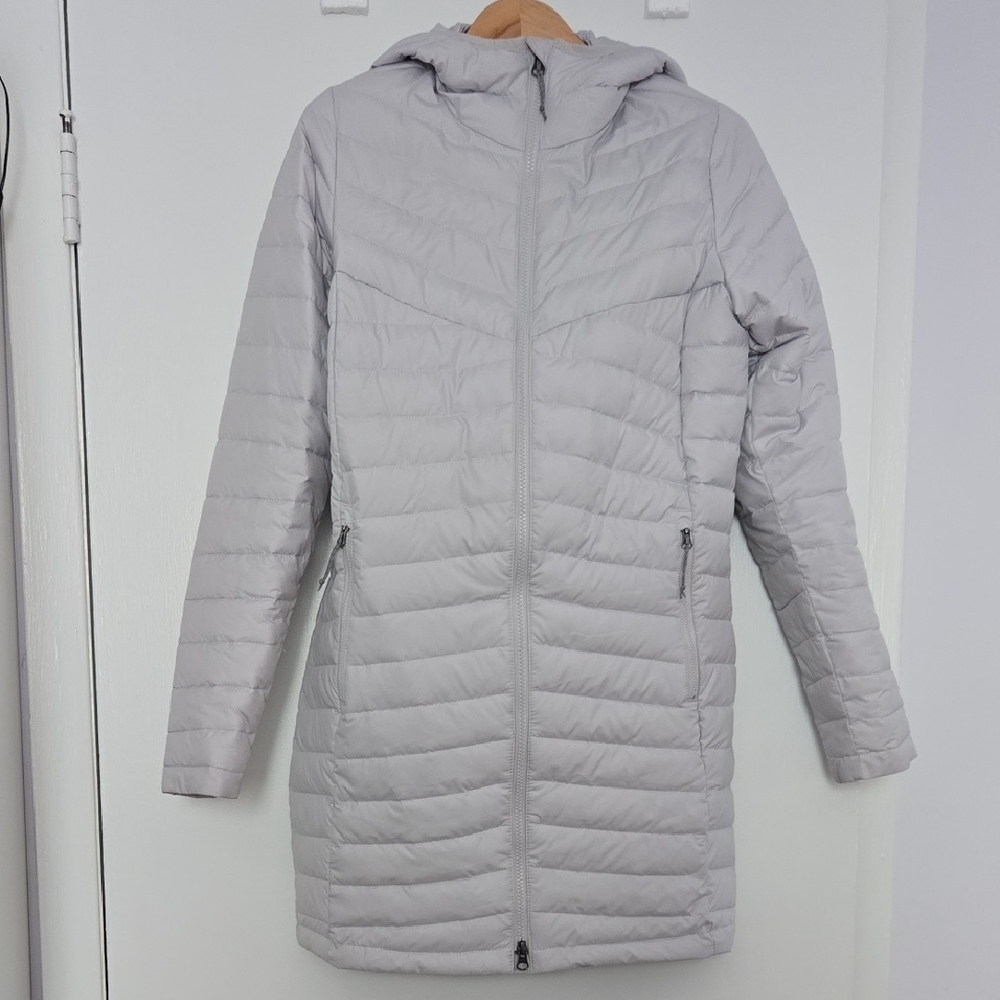 Columbia Women's Light Gray Quilted Jacket